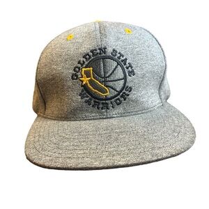 Mitchell & Ness Golden‎ State Warriors Snap Back Grey and Yellow